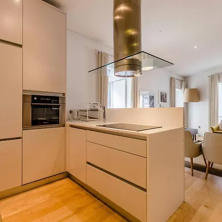 Modern In Alfama Apartment Lisbon