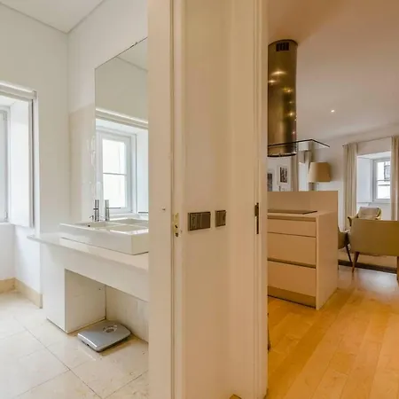 Modern In Alfama Apartment Lisbon